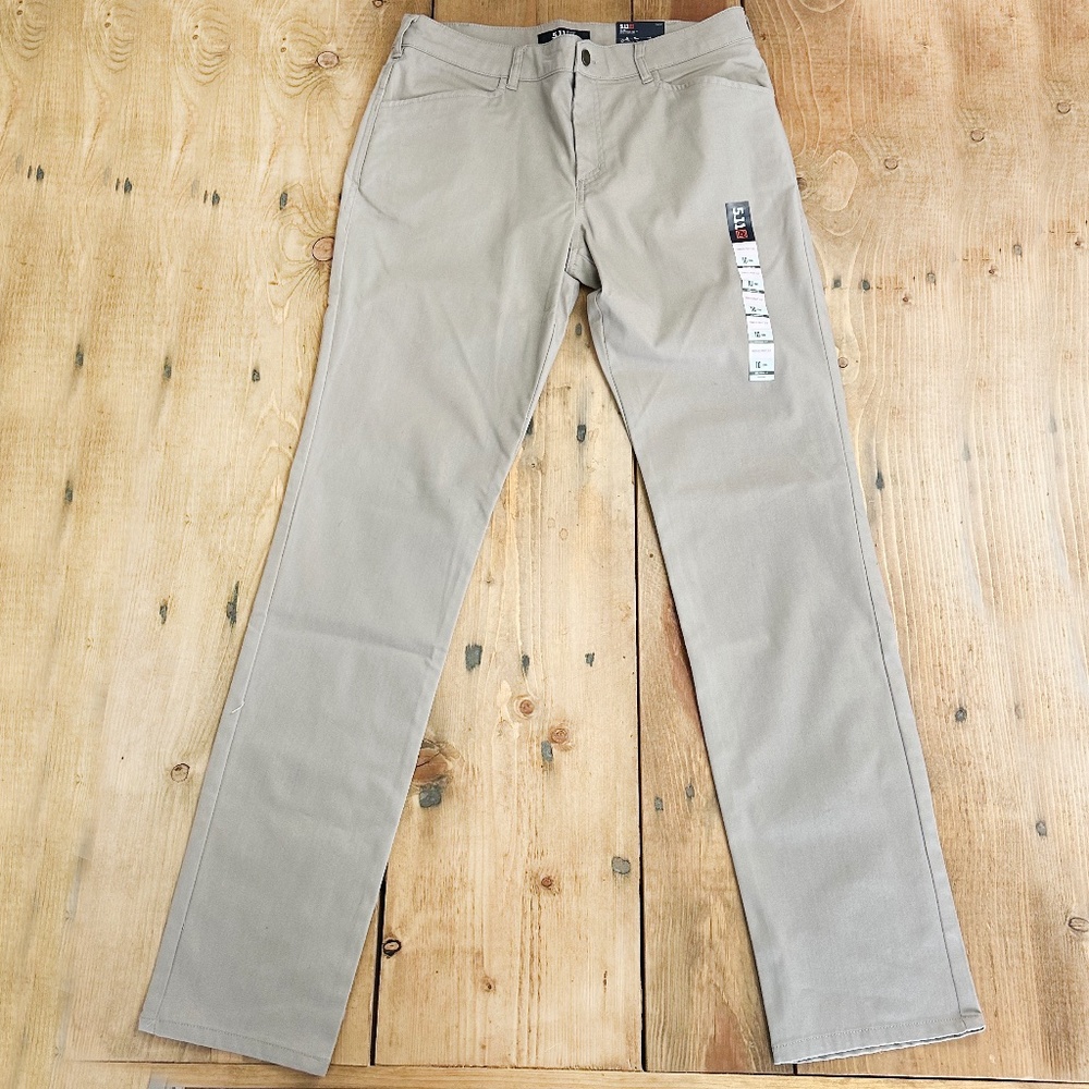 5.11 Tactical Cirrus Pants NWT Khaki Size 10 Long Tan